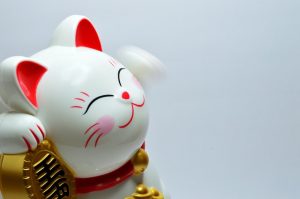 Figurine de chat japonais